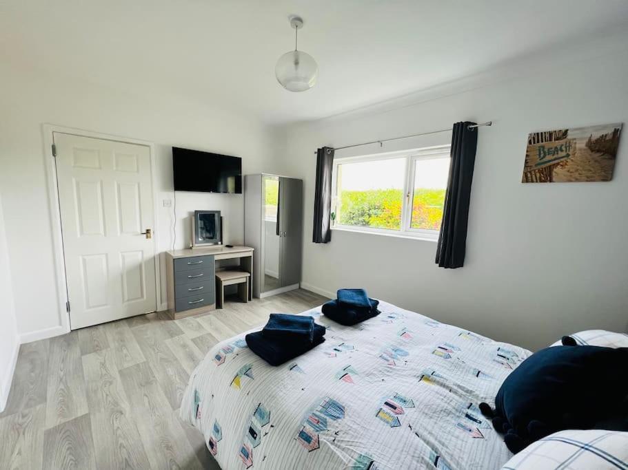 2 Bedroom Holiday Home In The Heart Of West Wales St Clears Ngoại thất bức ảnh